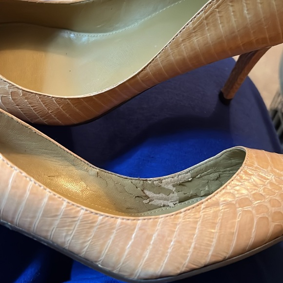 2 for $20 Lauren by Ralph Lauren New Tan Pumps - Picture 6 of 7
